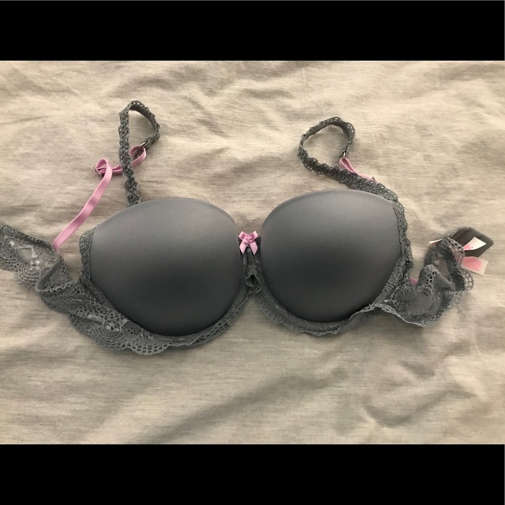 Victoria’s Secret bra, 34C, Like new!!